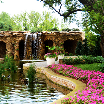 CenterPark at NorthPark Center (Dallas TX). Terraced flower beds